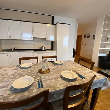 Apartment Elegante Con Vista Sulle Dolomiti